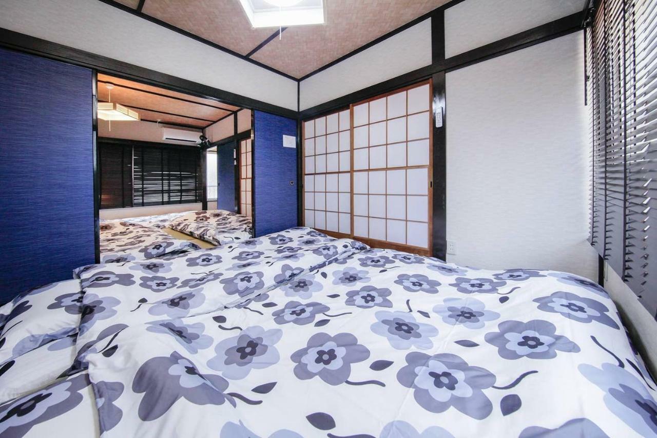 Kokoro Сasa de vacaciones Tokio